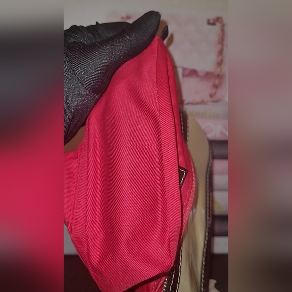 VINTAGE Dooney & Bourke Cream Brown Patent Purse AUTHENTIC MANUFATURE IN CHINA🔥 - Picture 14 of 17